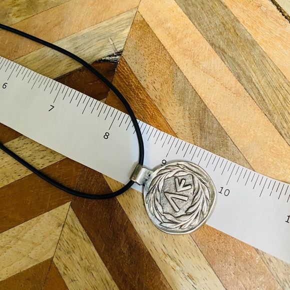 Vintage - Greek Goddess Athena / Leonidas Coin Pendant - Picture 5 of 7